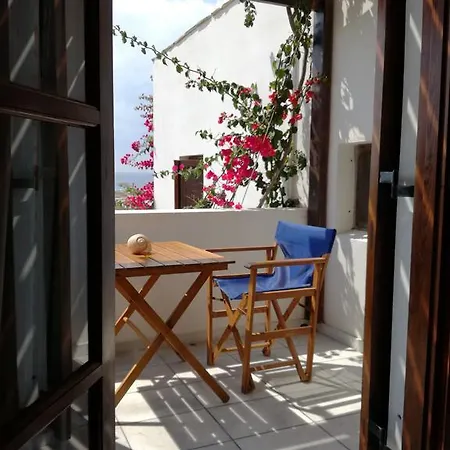 Dina's Diamond Agios Prokopios (Naxos)